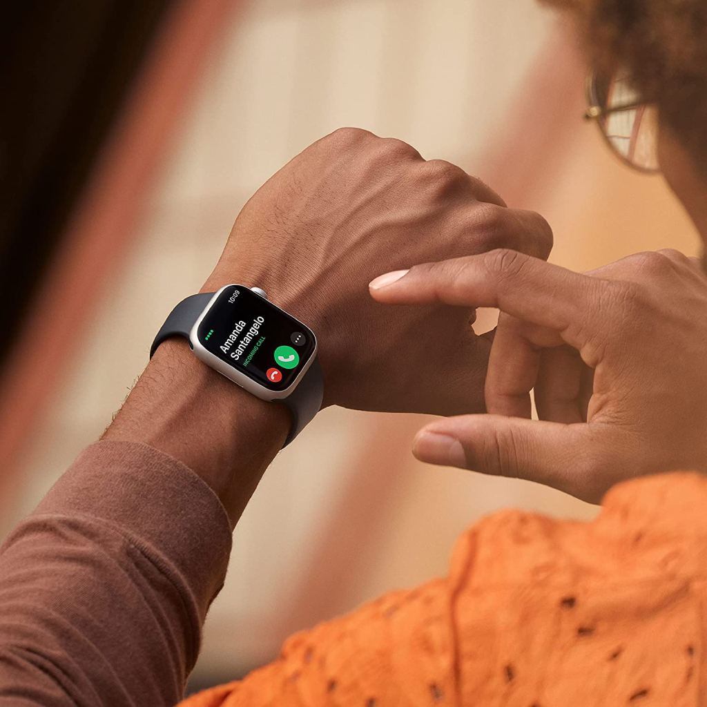 Apple Watch Series 8 45MM, Midnight Aluminum Case with Midnight Sport Band - M/L. Fitness Tracker, Blood Oxygen & ECG Apps, Always-On Retina Display, Water Resistant (Copy) image 4
